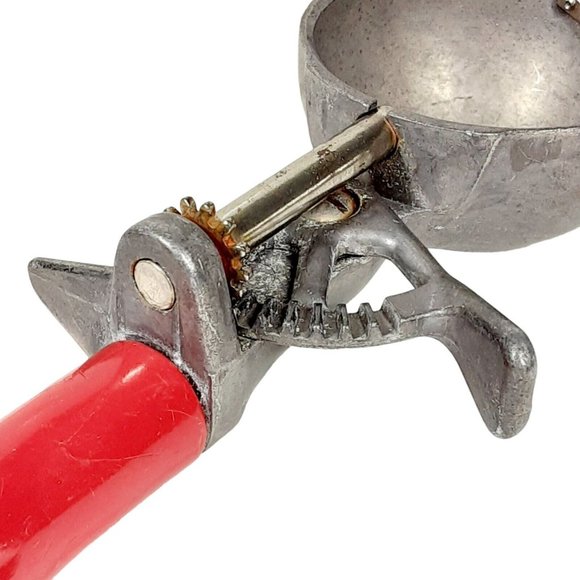 Scoop Master Red Ice Cream Scoop Batter Scoop with Plastic Handle Spring Ejector - Picture 15 of 16